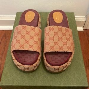 Gucci Platform Slide Sandal size 40
